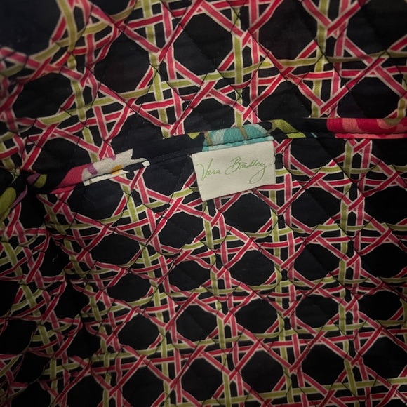 Vera Bradley weekender bag - ribbons pattern - Picture 3 of 7